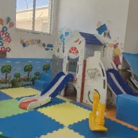 کودکستان و پیش دبستانی شکوفه های بهشتی