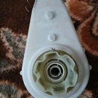 دو عدد گیربکس ماشین شارژی