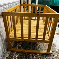 تخت با چوب نراد روس اصل سفارشی ساخت|اسباب و اثاث بچه|گرگان, |دیوار