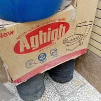 توالت فرنگی مارک عقیق