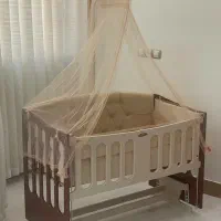 گهواره چوبی/تخت کنار مادر|اسباب و اثاث بچه|اصفهان, شیخ اشراق|دیوار