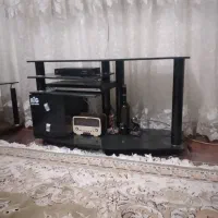 میز تلوزیون سالم و بدون ایراد در حد نو