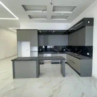واحدآپارتمان ۱۷۰متر/سه خوابه/۵۰ متری دریا