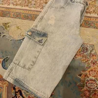کفش و شلوار بچه گانه