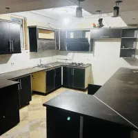 سه خوابه طبقه همکف خ سید جمال الدین