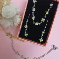 گردنبندهای رنگ ثابت وضد حساسیت