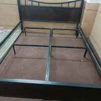 فروش فوری تخت دونفره فرفوژه با تشک .درحد نو