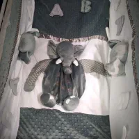 روتختی و آویز بالای تخت طرح فیل