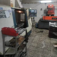 کارگر ساده کارگاه قالبسازی و فرزکاری