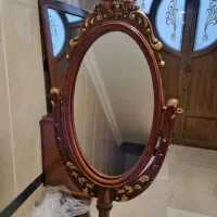 آینه ایستاده