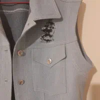 جلیقه وست لی