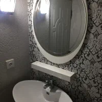 روشویی و آیینه