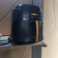 فروش ۳ عدد صندلی vip و ی سری لوازم ارایشی|آرایشگاه و سالنهای زیبایی|لاهیجان, شیشه گران|دیوار