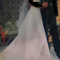 لباس عروس اروپایی دکلته دنباله دار سایز 38-40