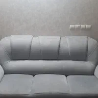 مبل سه نفره تمیز