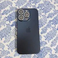 آیفون 15پرو در حد آک