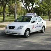 آموزش رانندگی امادگی ازمون و تقویتی ساعتی ۴۰۰