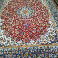 فرش ۱۲ متری سالم و تمیز