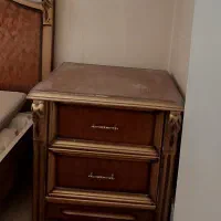 تخت،کمد،میزآرایش،دو عدد میز عسلی،جاکفشی و جالباسی|تخت و سرویس خواب|قم, باجک سه|دیوار