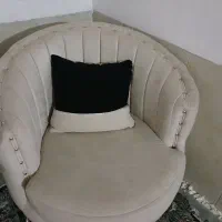 مبل ۶نفره پایه استیل کرم مشکی