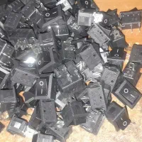 کلید راکر و لامپ ال ای دی