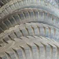 ۳۰ عدد لاستیک ۱۲/۲۴ نخی در حد ۴۰یا۵۰یا۶۰ درصد|قطعات یدکی و لوازم جانبی|شیراز, شهرک صنعتی شیراز|دیوار