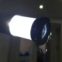 چراغ قوه باطری خور