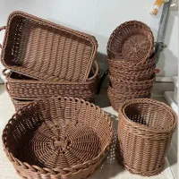 سبد نان و سبزی و جامیوه