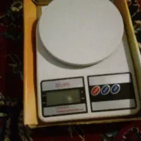 ترازوی اشپزخانه