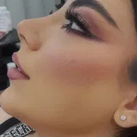 میکاپ و شنیون‌‌ وی‌آی‌پی ۶۵۰ و عروس سی آی پی|خدمات آرایشگری و زیبایی|قم, کیوانفر|دیوار