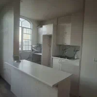 کابینت با بدنه و یراق آلات کاملا سالم