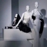 استخدام مدل لباس خانم