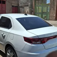 تارا وی 4 ال ایکس، مدل ۱۴۰۴