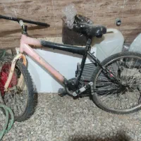 دوچرخه سالم معاوظه دارم چیزی که به کارم بیاد