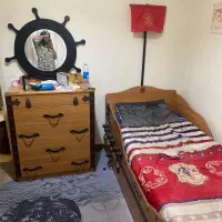 تخت و دراور و میز تحریر