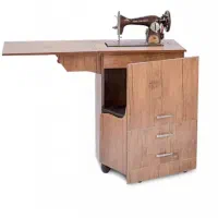 میز و صندلی چرخ خیاطی در حد نو