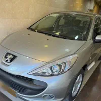 207 اتوماتیک سقف شیشه ای / تیتانیوم|خودرو سواری و وانت|شیراز, شهرک ایثار|دیوار