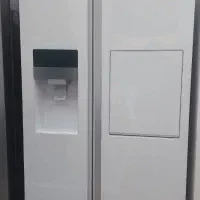 فروش یخچال قیمت بسیار مناسب نو بدون خط و خش