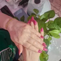 خدمات کاشت و ترمیم ناخن|خدمات آرایشگری و زیبایی|شیراز, شهرک والفجر|دیوار
