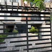 مرزداران-92-متر-نوساز-کلید-نخورده-سالن-پرده-خور