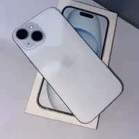 اپل iPhone 15 با حافظهٔ ۱۲۸ گیگابایت