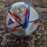 توپ فوتبال در حد نو