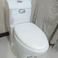 توالت فرنگی چینی کرد مدل والریا خروجی ۱۰ و اکس ۲۲