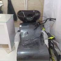 تمام لوازم سالن زیبایی به فروش می‌رسد|آرایشگاه و سالن‌های زیبایی|بروجن, |دیوار