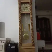 ساعت ایستاده بدون شیشه