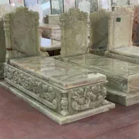 سنگ مزار کلانی