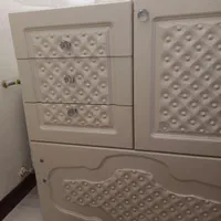 کمد و تخت کودک و نوجوان در حد نو|تخت و صندلی بچه|اصفهان, باغ فدک|دیوار