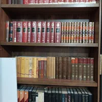 کتاب و رمان تاریخی|کتاب و مجله تاریخی|تهران, فلسطین (میدان انقلاب)|دیوار
