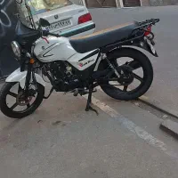 لاکی بی ایکس ۴۰۲