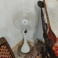 پنکه سالم در حد فرش نه متری در حد تمیز